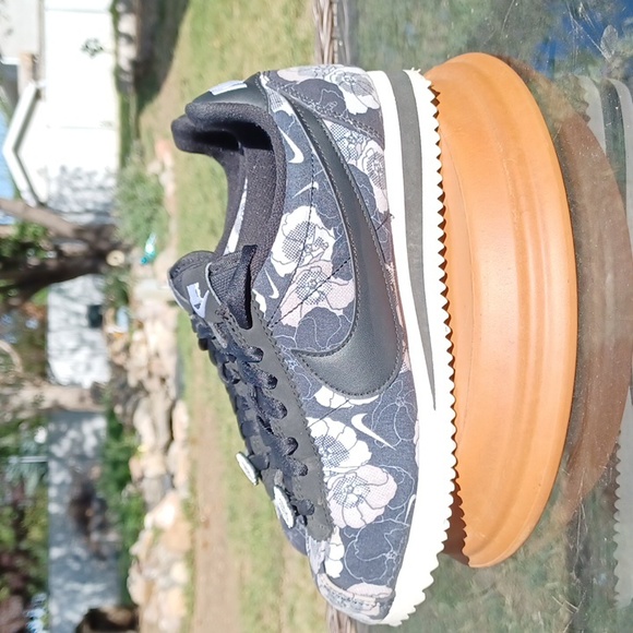 Women's NIKE Classic Cortez Lx Floral - Picture 3 of 8